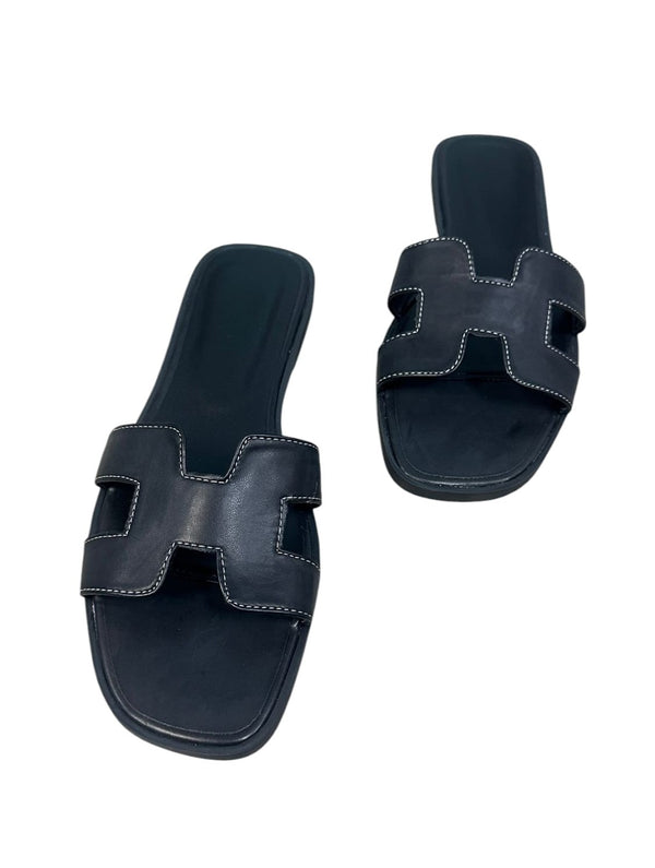 AI SANDAL - BLACK