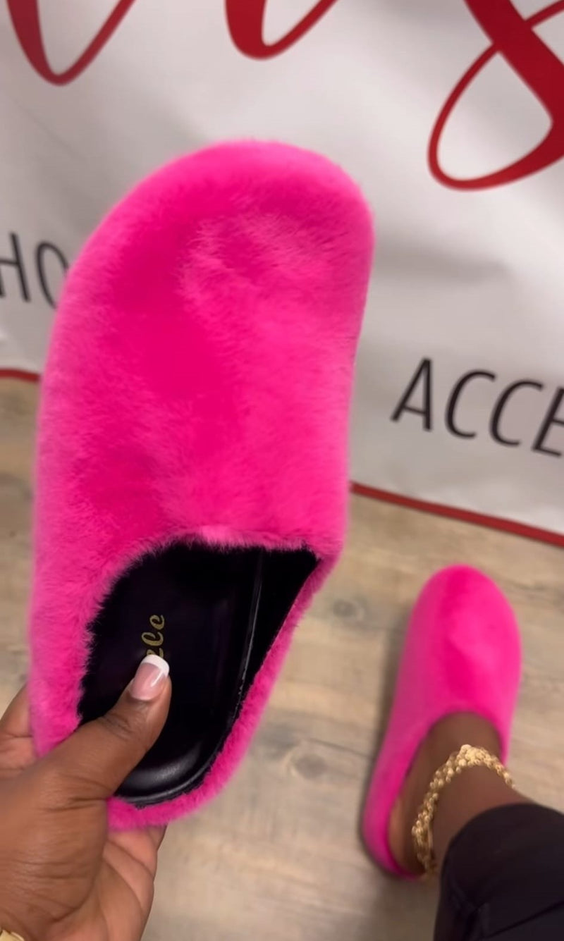 FURRY10 - FUCHSIA CALFSKIN HAIR SANDALS