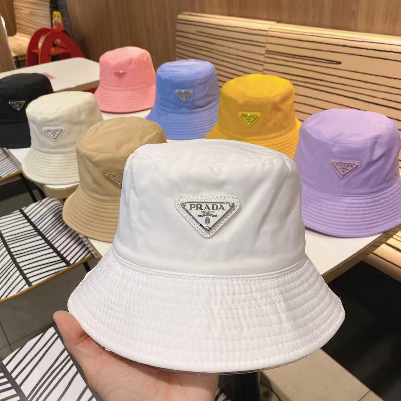 H1968 BUCKET HAT